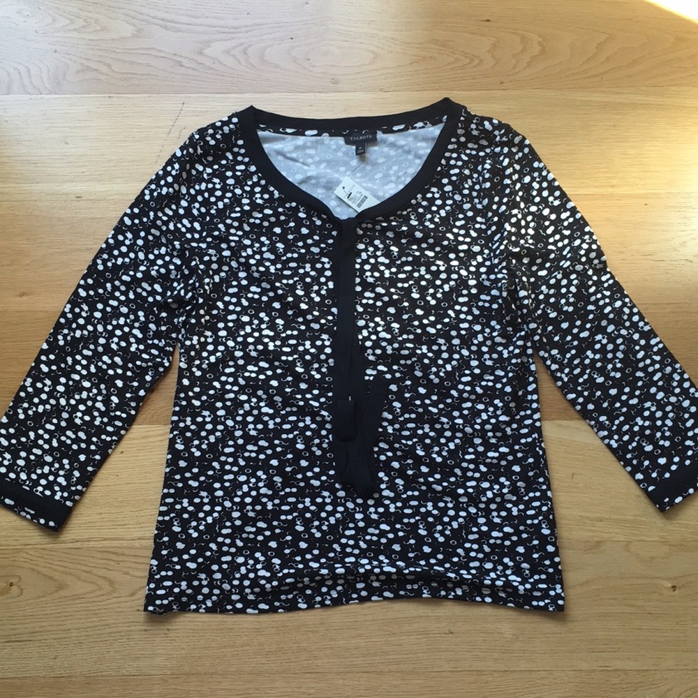 Talbots woman polka dot top. Size M